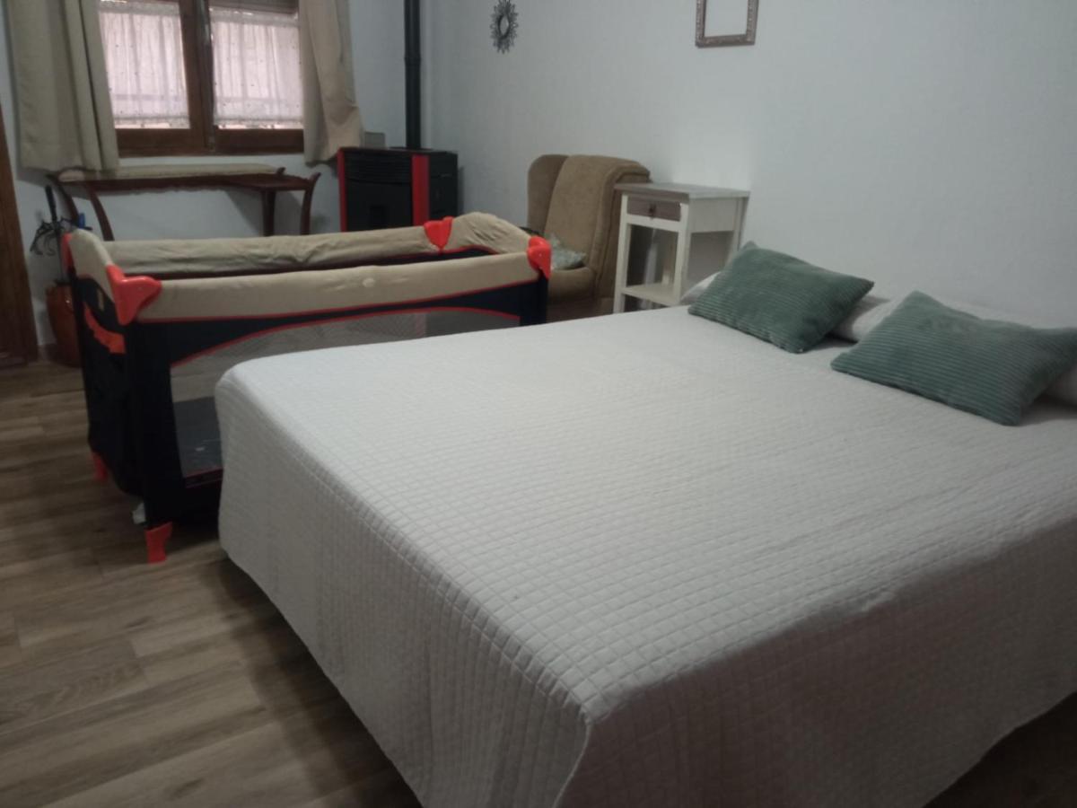 Vila San Isidro Miguelanez Exteriér fotografie