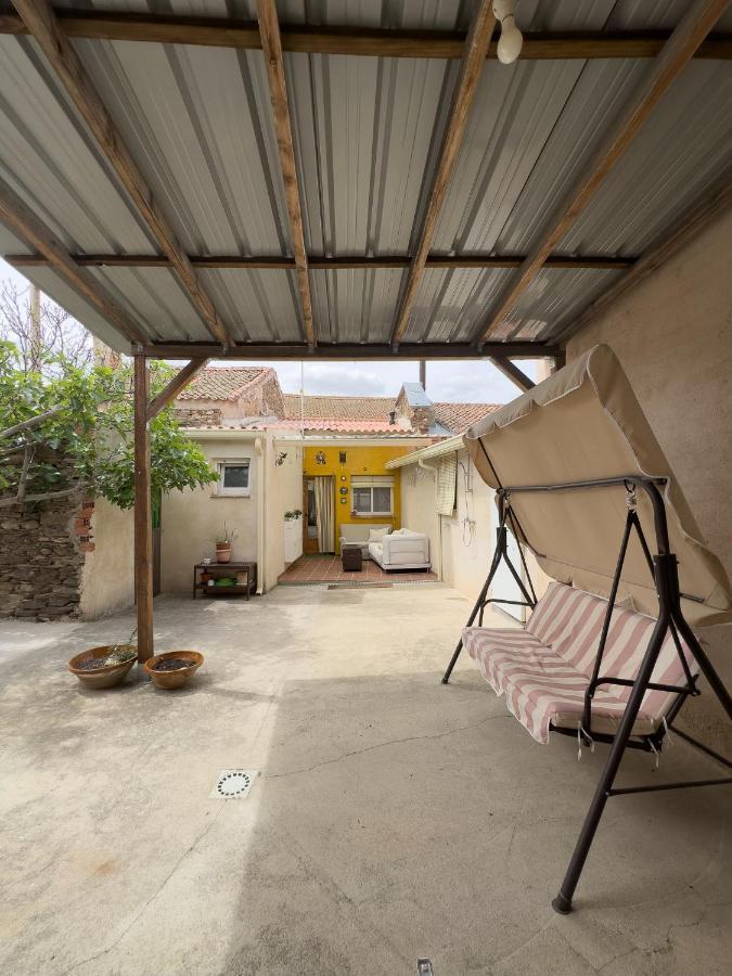 Vila San Isidro Miguelanez Exteriér fotografie